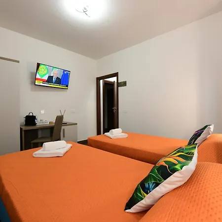 100 Passi Dal Porto Civitavecchia